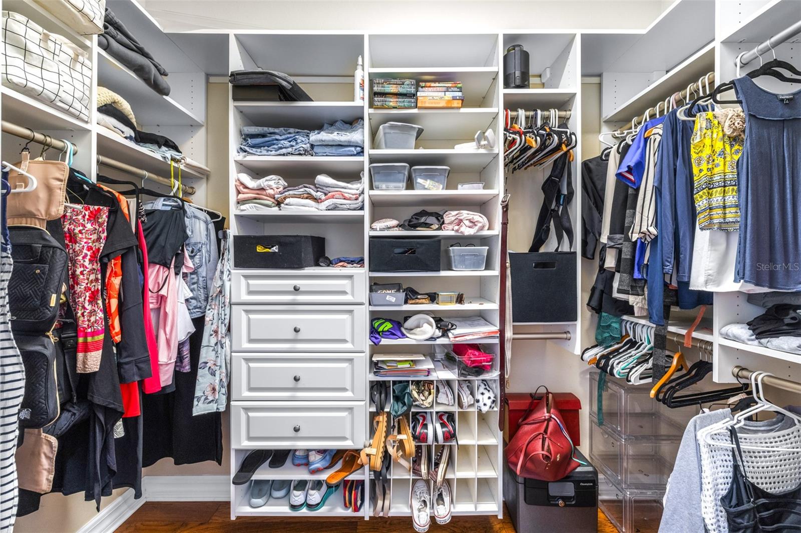 2397 GWYNHURST BLVD, WESLEY CHAPEL, FL, 33543