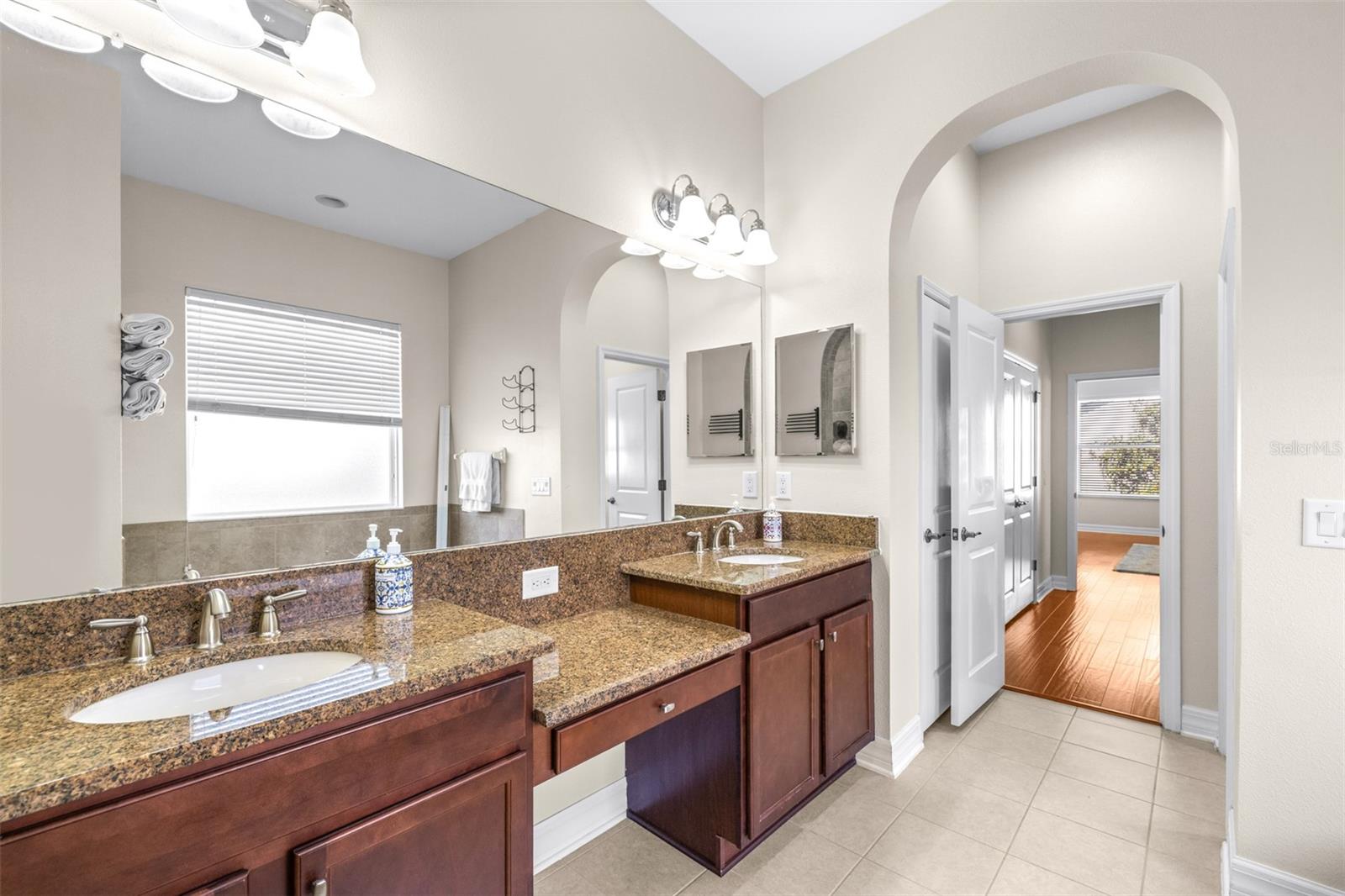 2397 GWYNHURST BLVD, WESLEY CHAPEL, FL, 33543