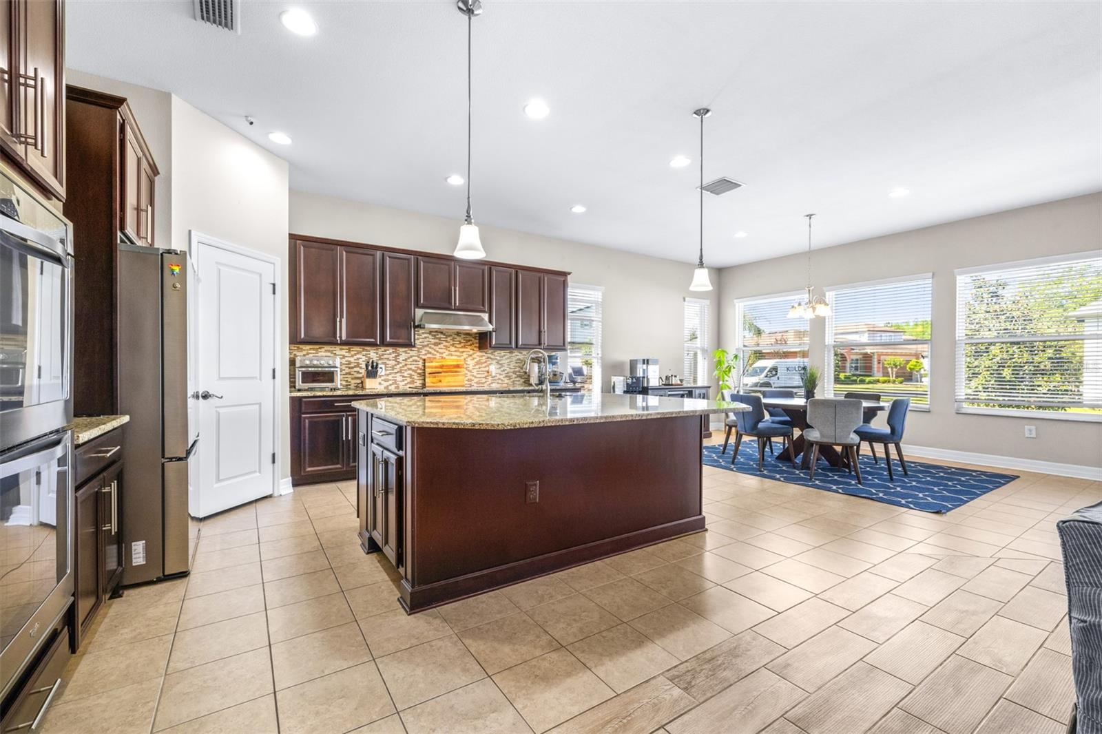 2397 GWYNHURST BLVD, WESLEY CHAPEL, FL, 33543