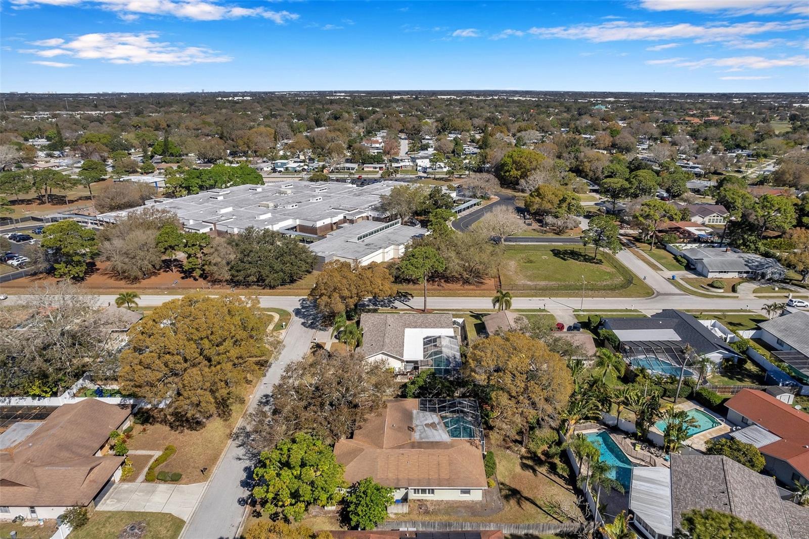 8789 MAPLEWOOD RD, SEMINOLE, FL, 33777