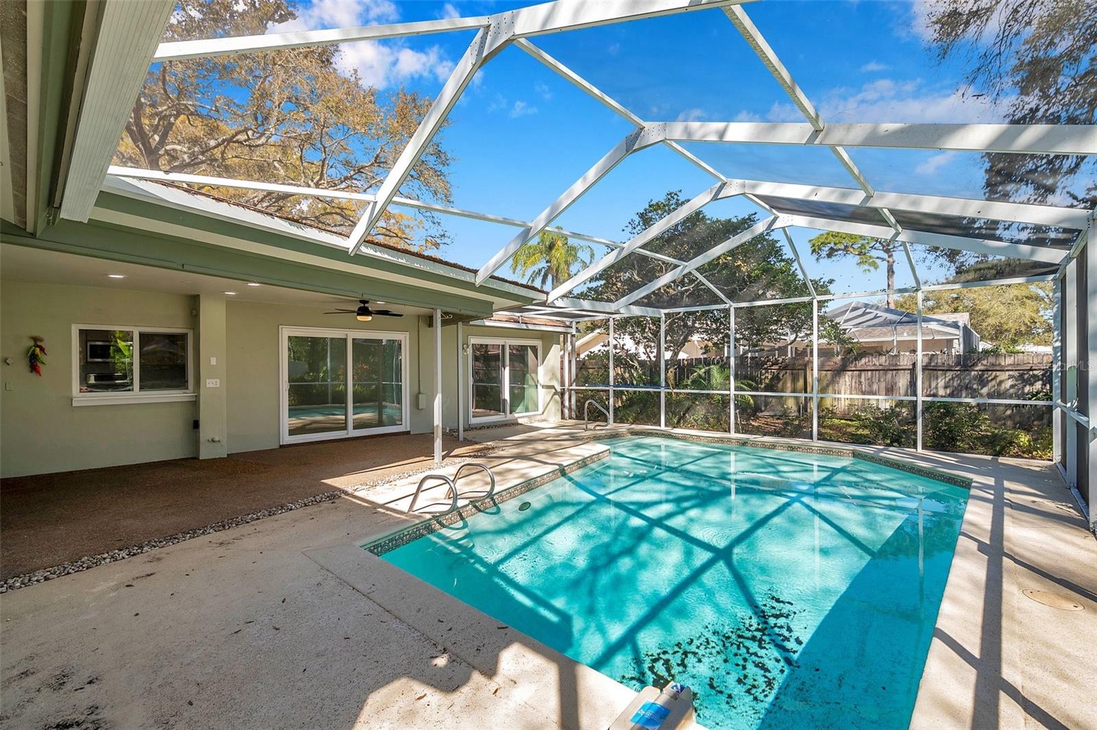 8789 MAPLEWOOD RD, SEMINOLE, FL, 33777