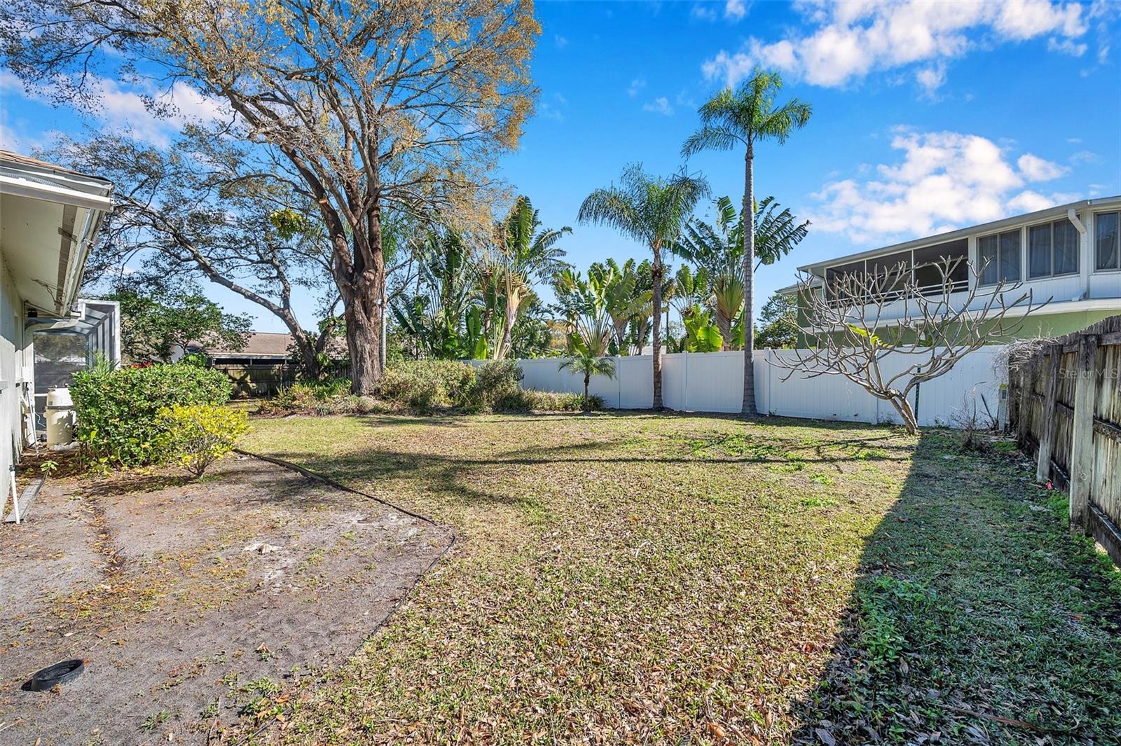 8789 MAPLEWOOD RD, SEMINOLE, FL, 33777