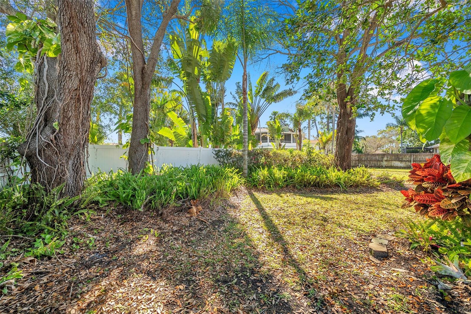 8789 MAPLEWOOD RD, SEMINOLE, FL, 33777