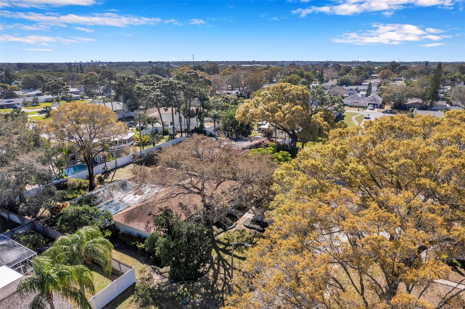 8789 MAPLEWOOD RD, SEMINOLE, FL, 33777