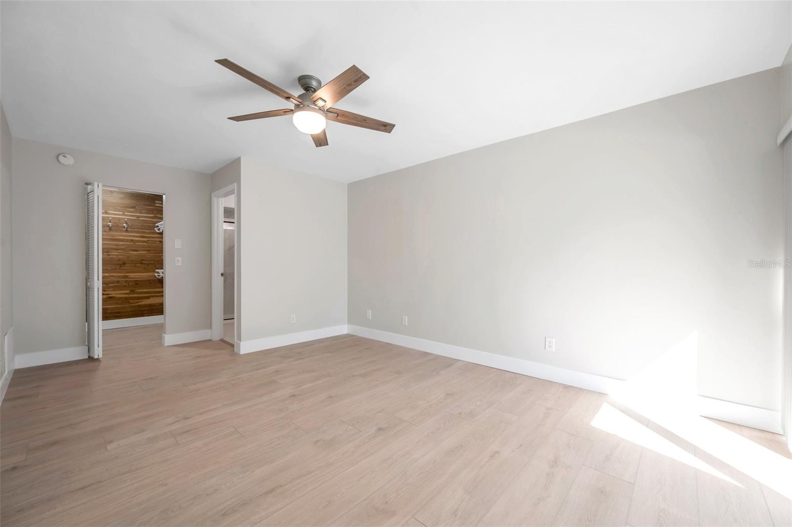 8789 MAPLEWOOD RD, SEMINOLE, FL, 33777