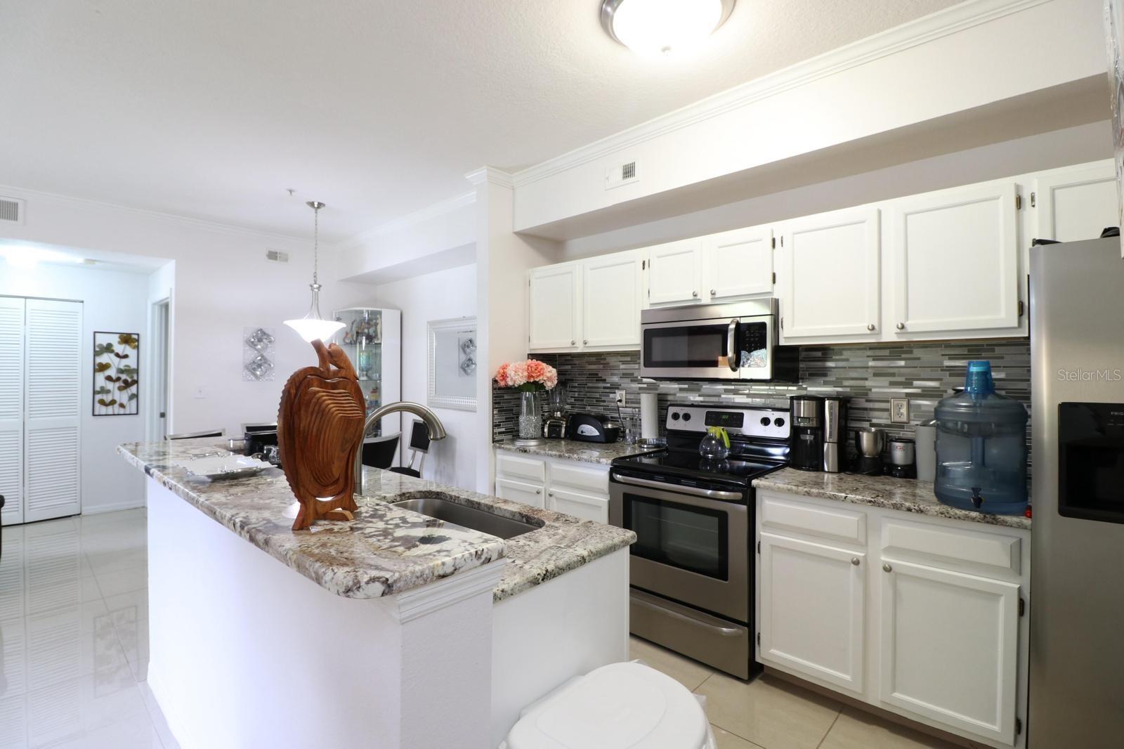 5610 PINNACLE HEIGHTS CIR #107, TAMPA, FL, 33624