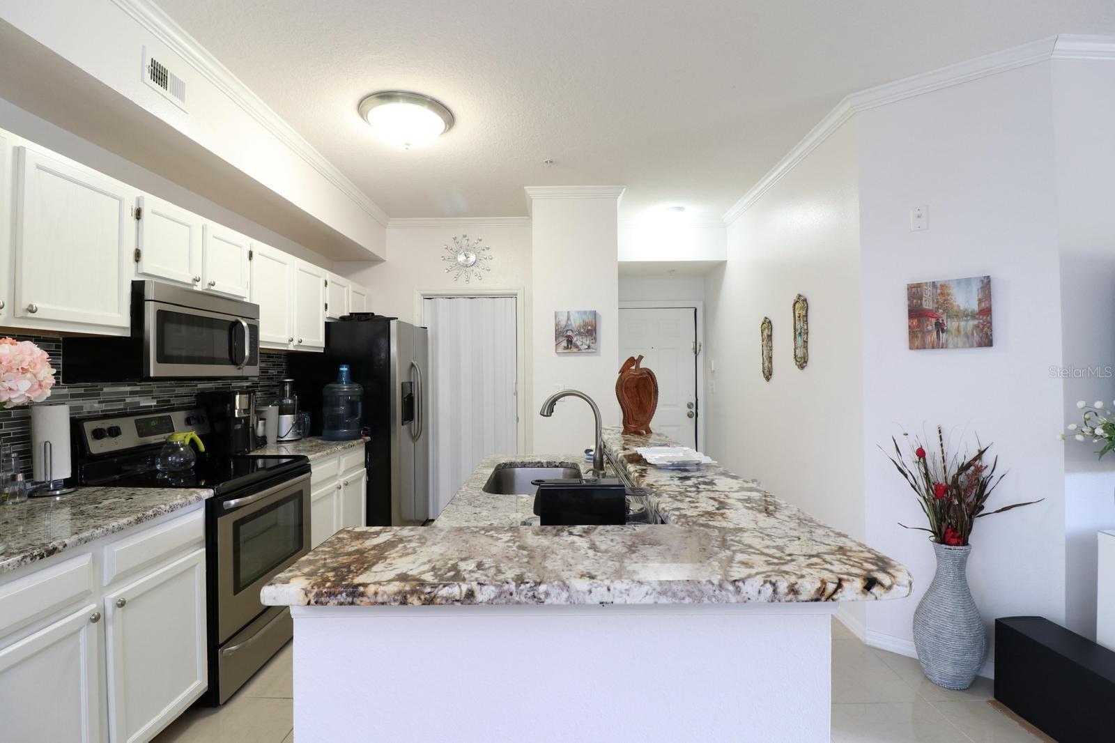 5610 PINNACLE HEIGHTS CIR #107, TAMPA, FL, 33624