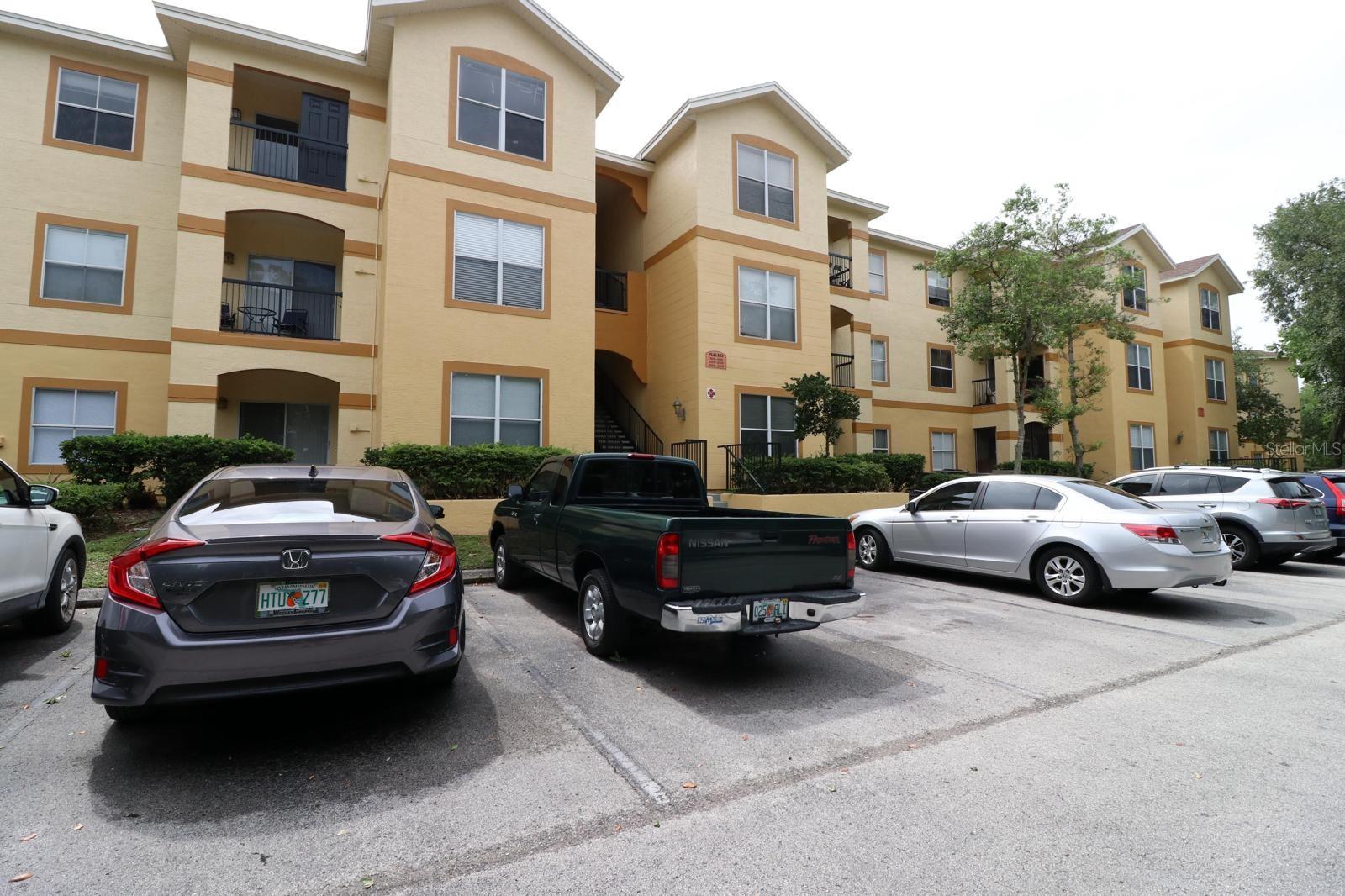 5610 PINNACLE HEIGHTS CIR #107, TAMPA, FL, 33624