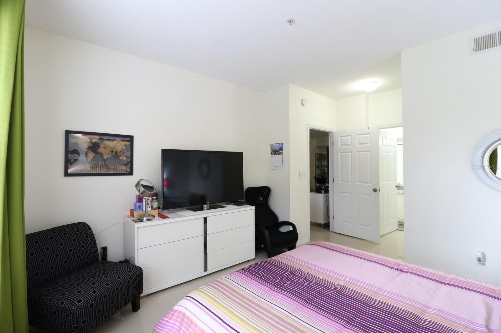 5610 PINNACLE HEIGHTS CIR #107, TAMPA, FL, 33624