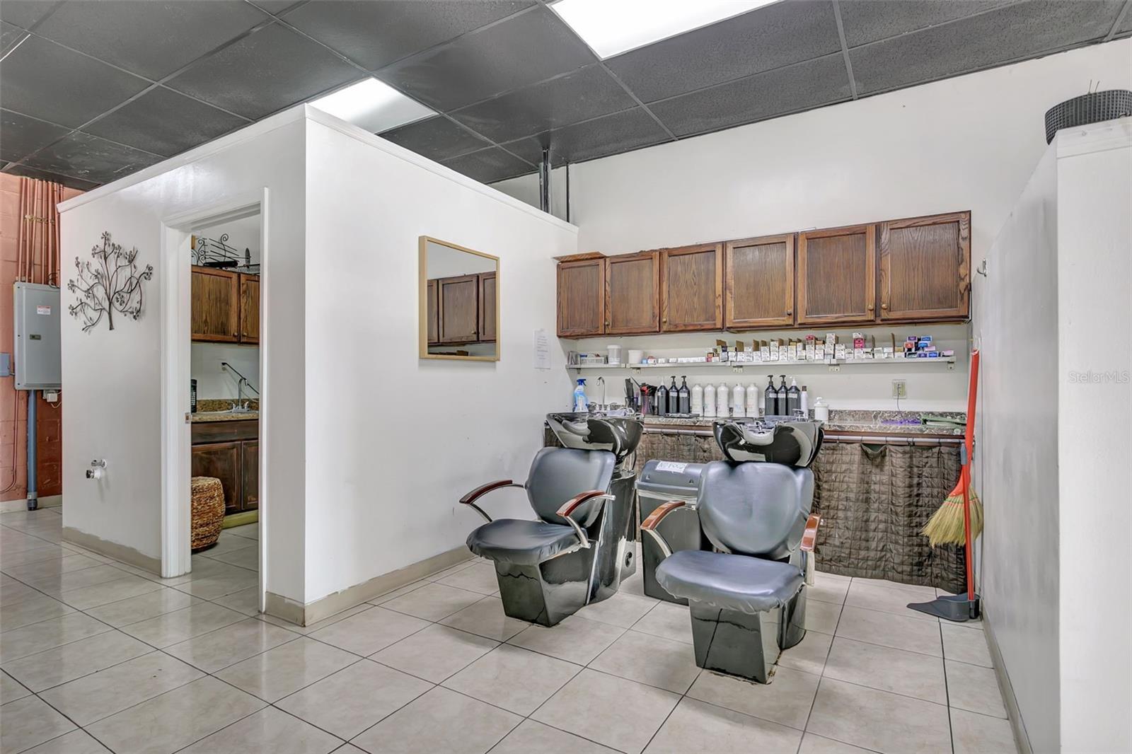 1903 E FL 60 #D, VALRICO, FL, 33594