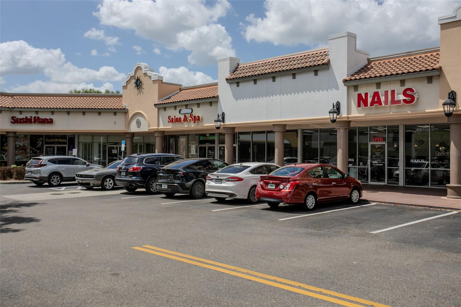 1903 E FL 60 #D, VALRICO, FL, 33594