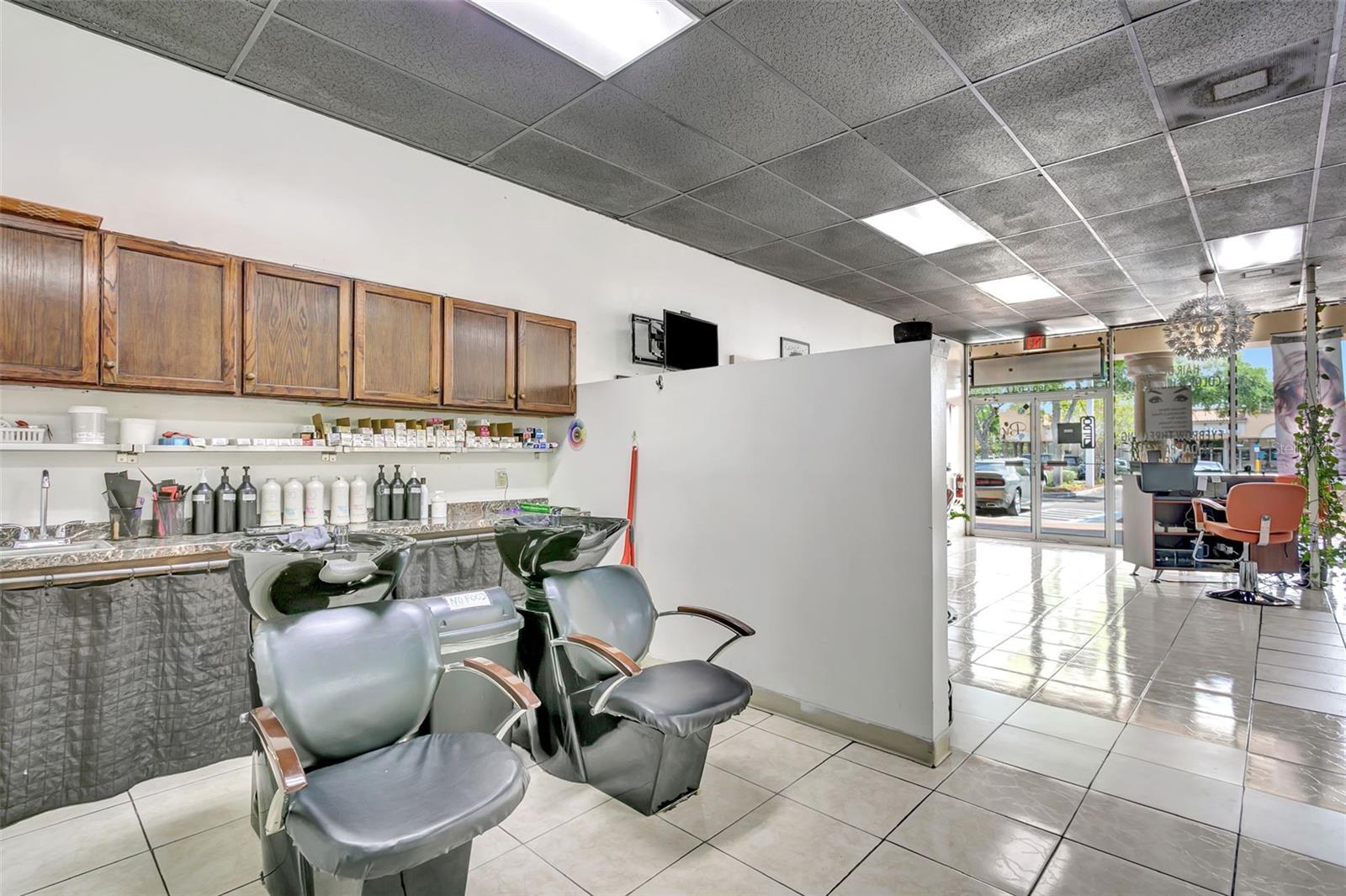 1903 E FL 60 #D, VALRICO, FL, 33594