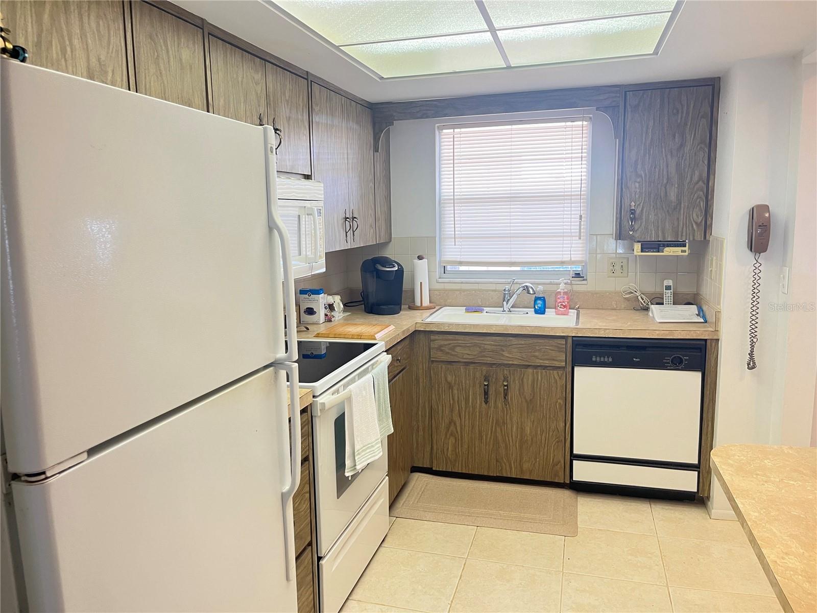 655 PARK CIR, BRADENTON, FL, 34207