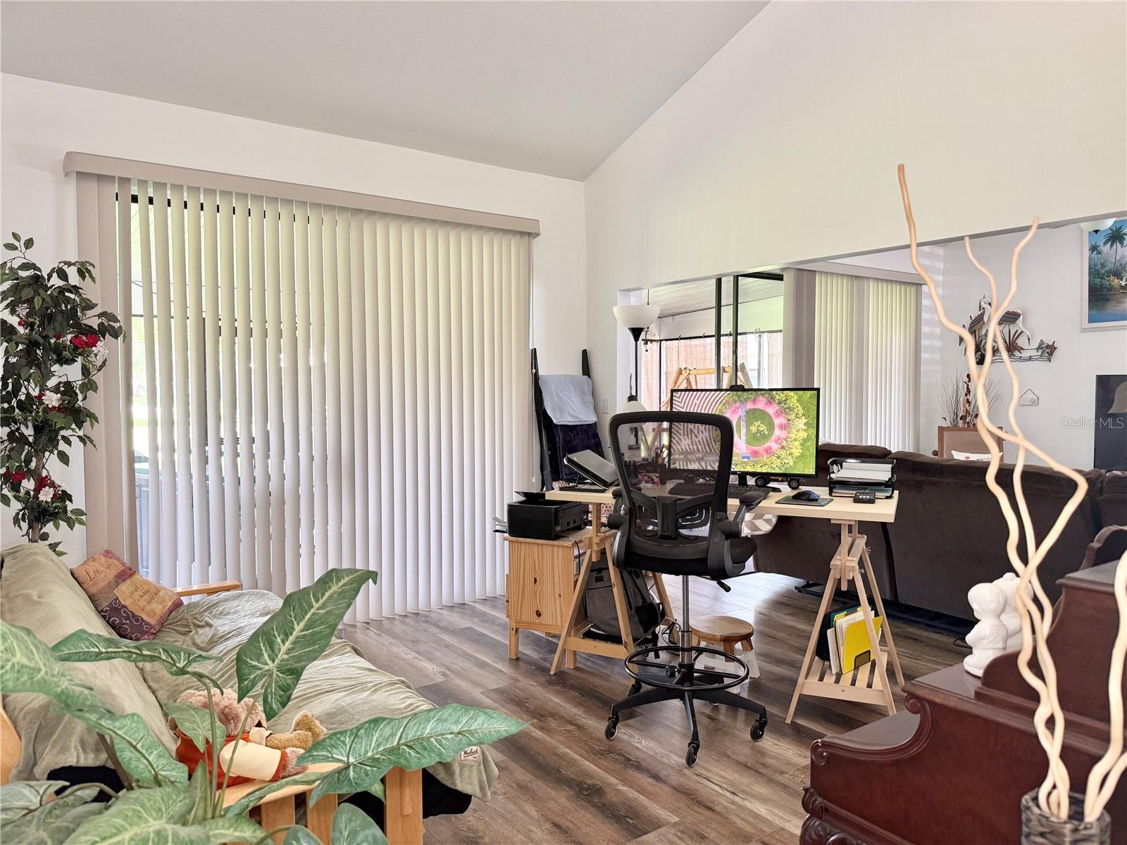 207 GRANADA COURT N, PLANT CITY, FL, 33566