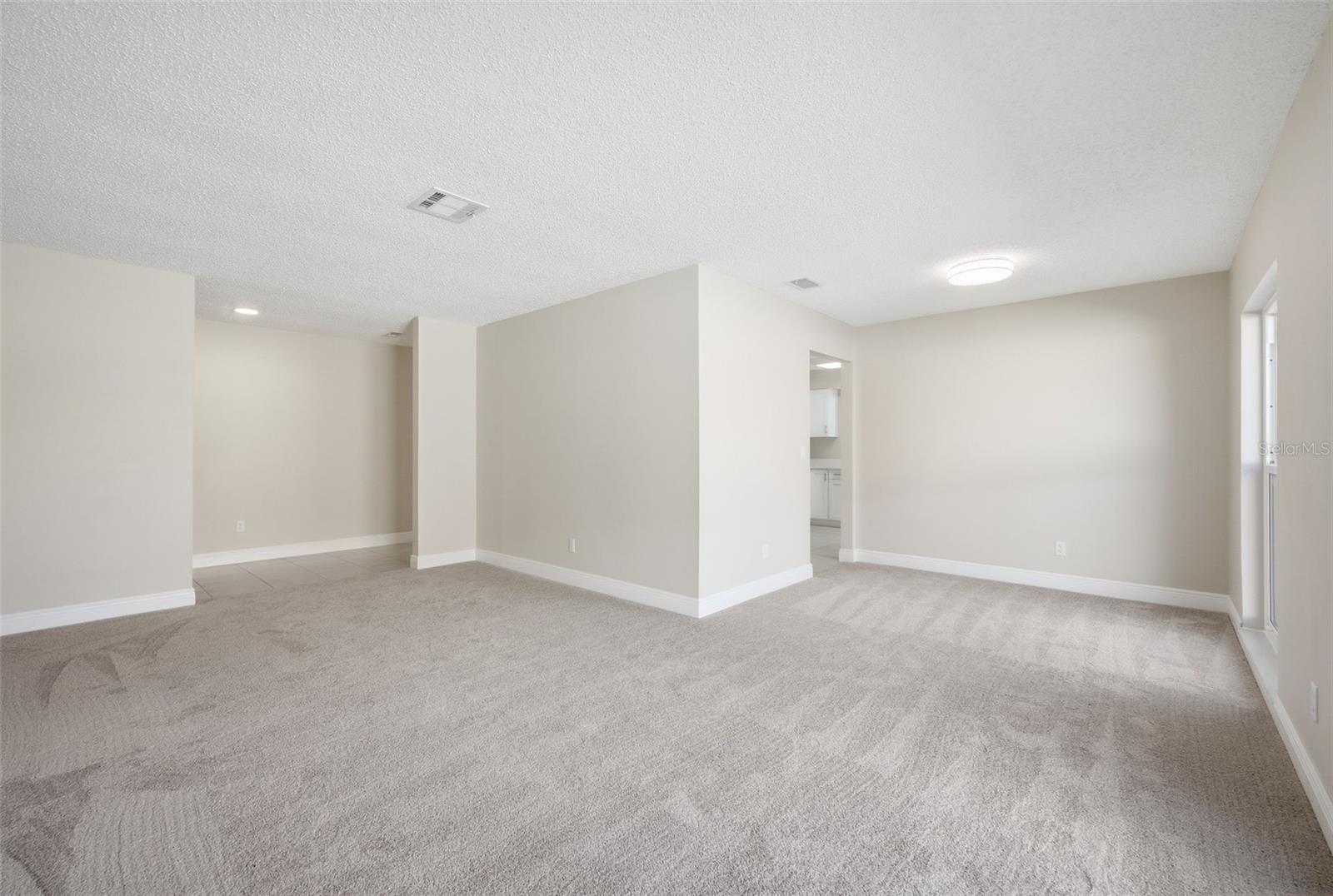 4017 BRAESGATE LN, TAMPA, FL, 33624