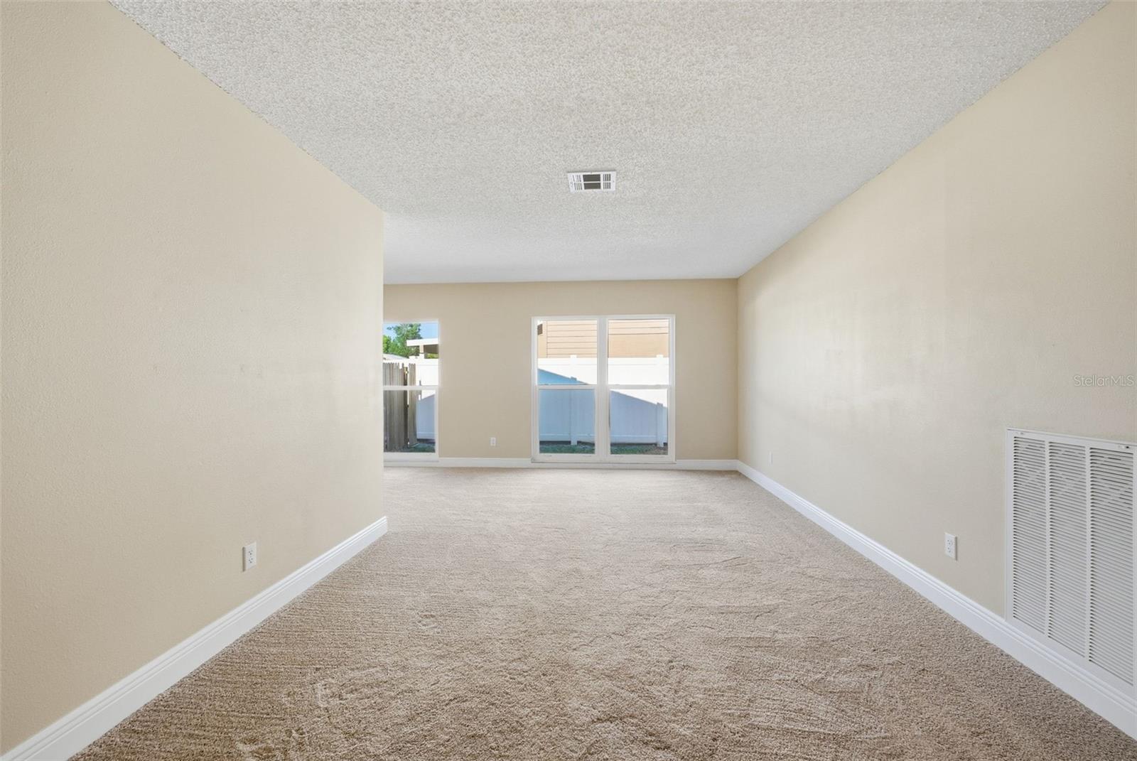 4017 BRAESGATE LN, TAMPA, FL, 33624