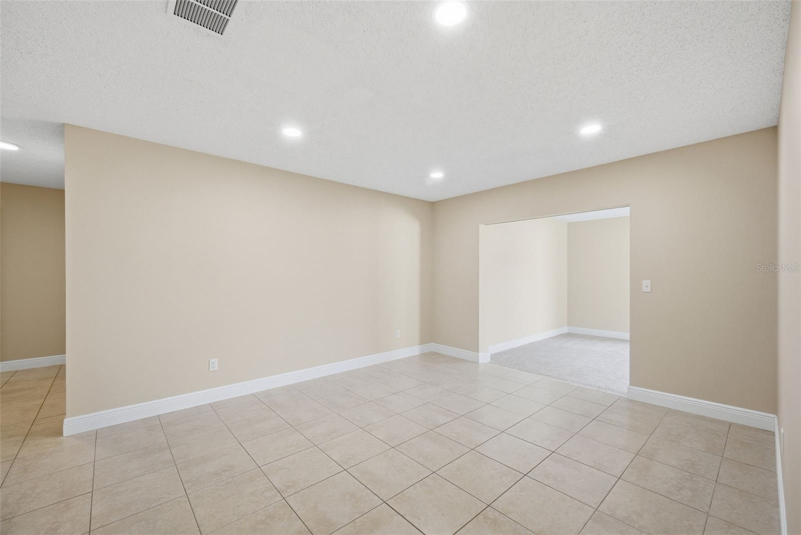 4017 BRAESGATE LN, TAMPA, FL, 33624