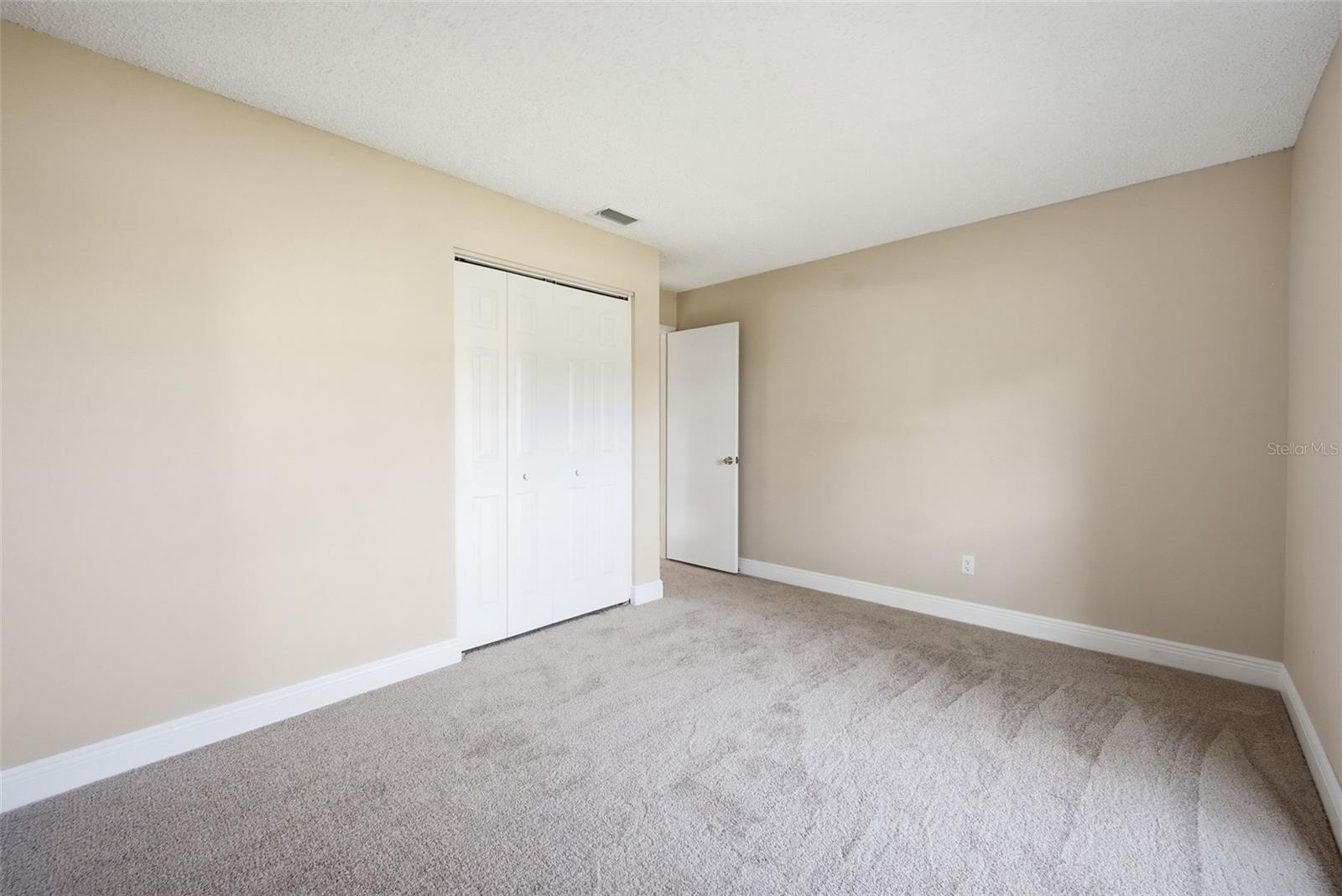 4017 BRAESGATE LN, TAMPA, FL, 33624