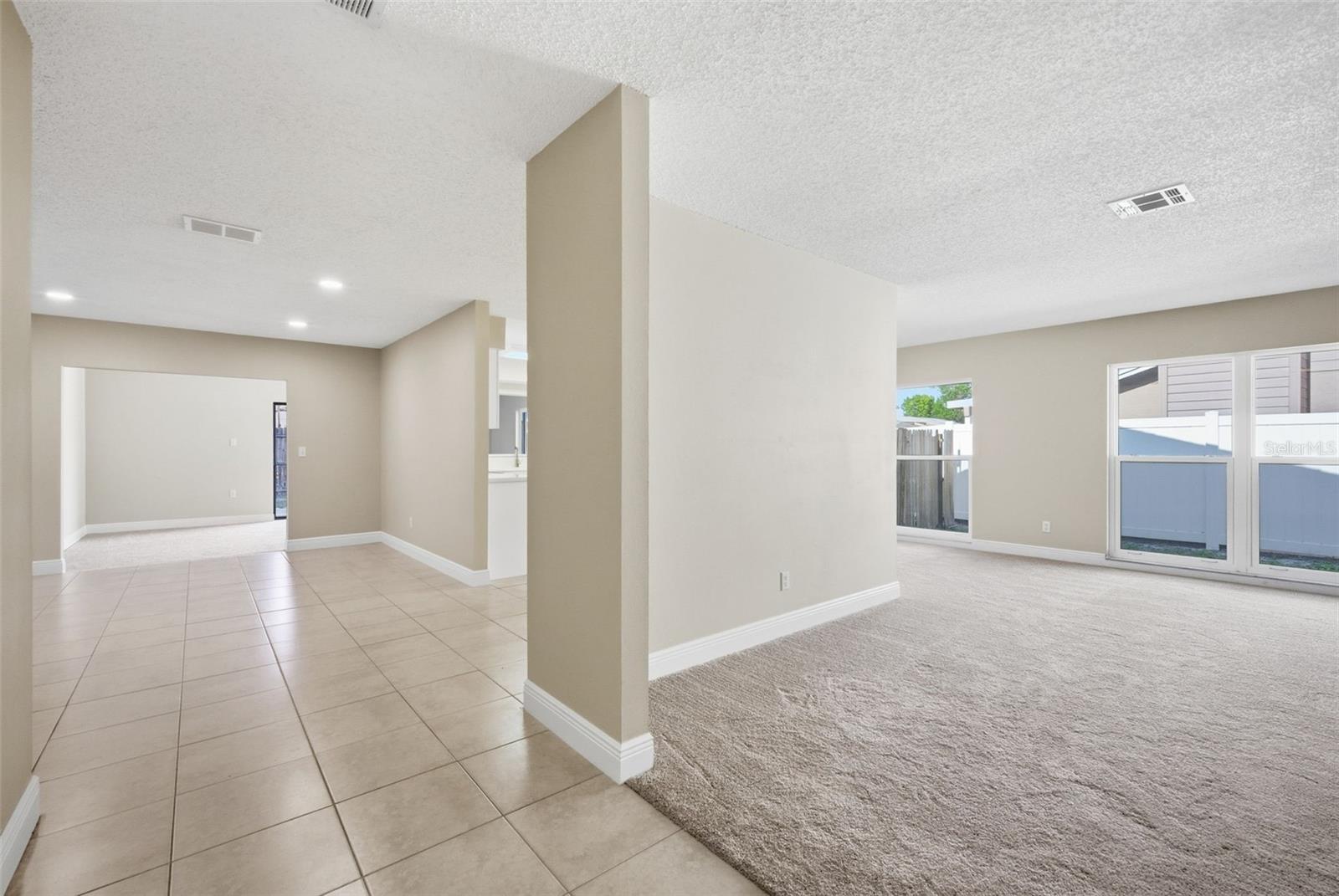 4017 BRAESGATE LN, TAMPA, FL, 33624