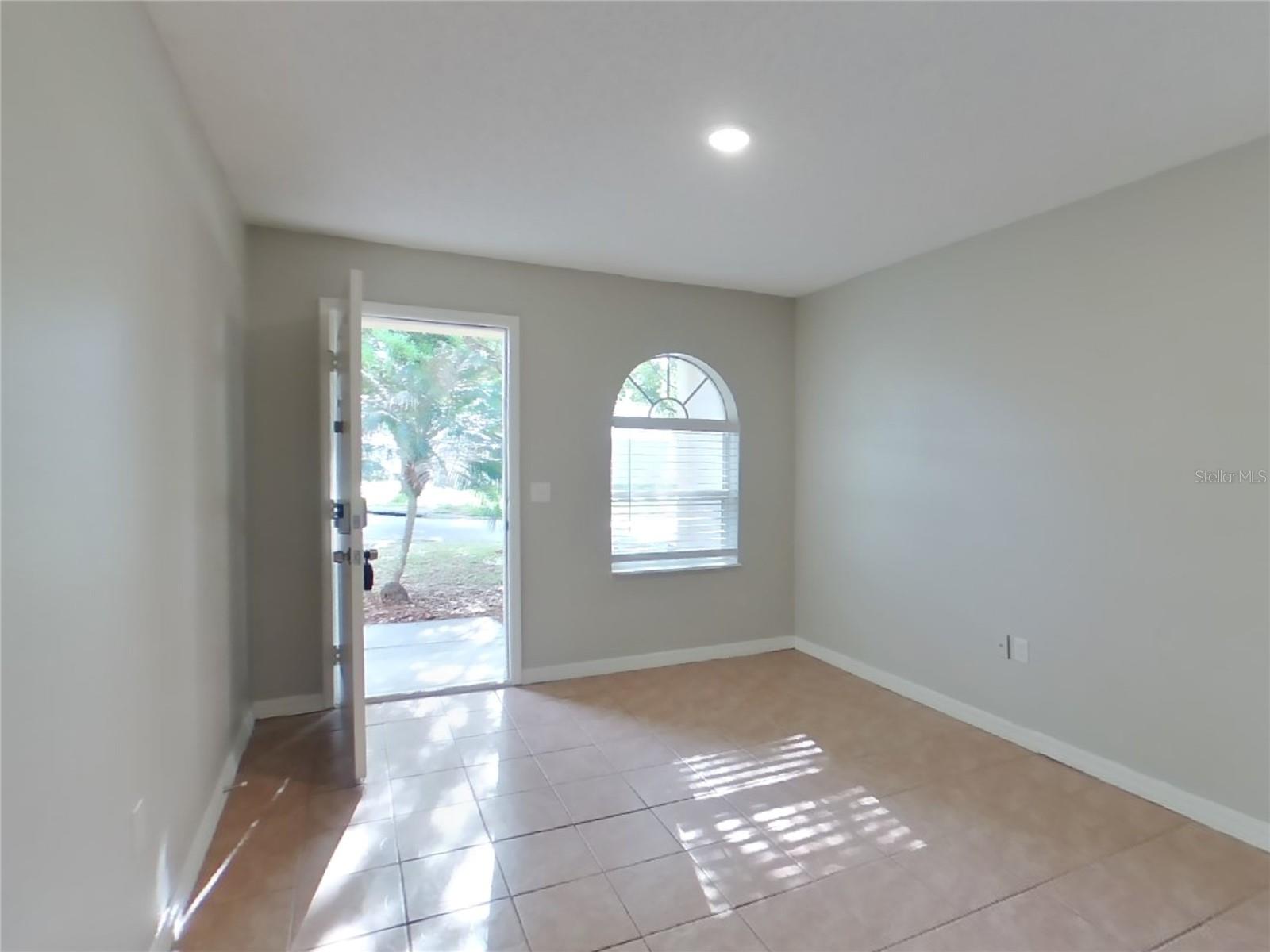 WHISPERING TRLS PH 01, WINTER HAVEN, FL, 33884