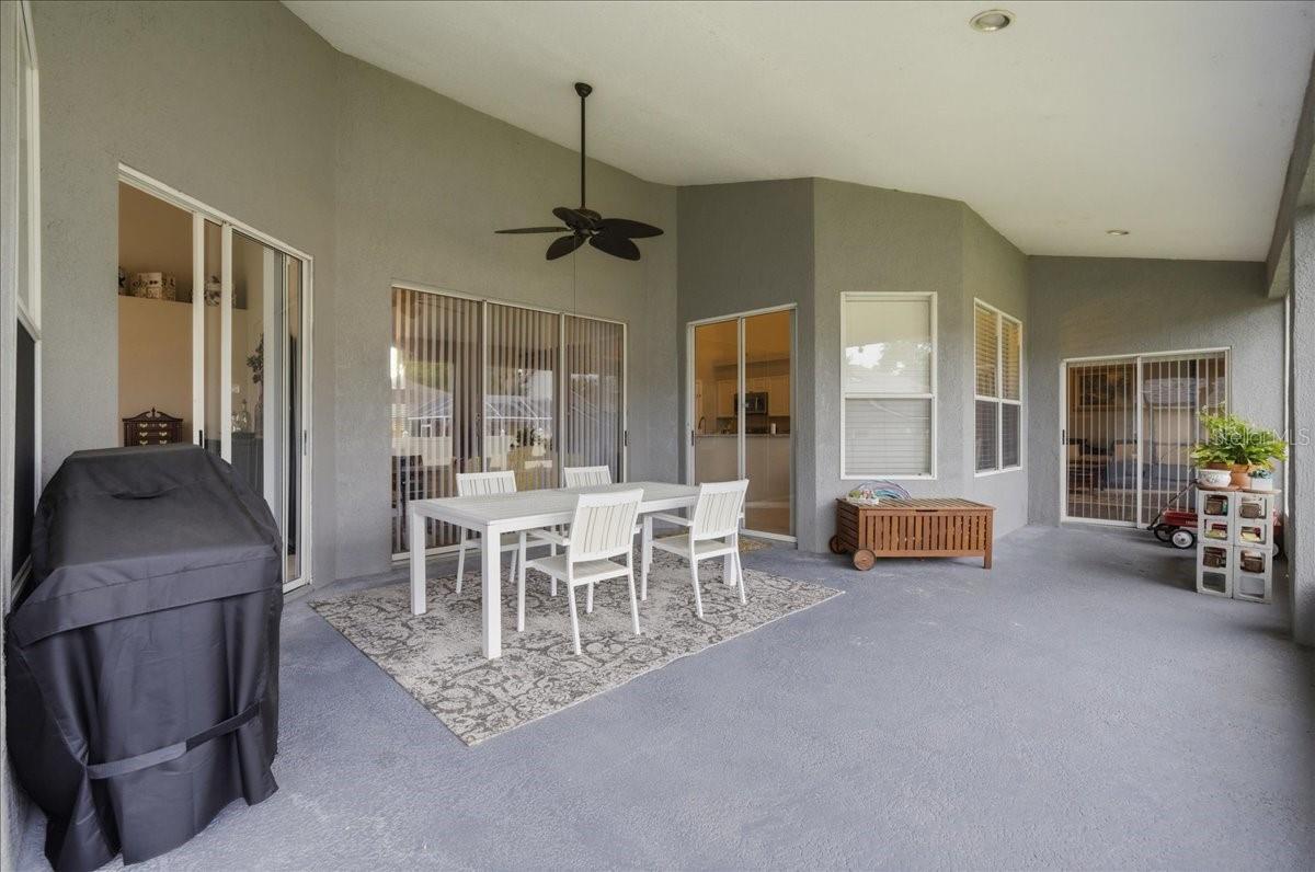 4408 WINDING RIVER DR, VALRICO, FL, 33596