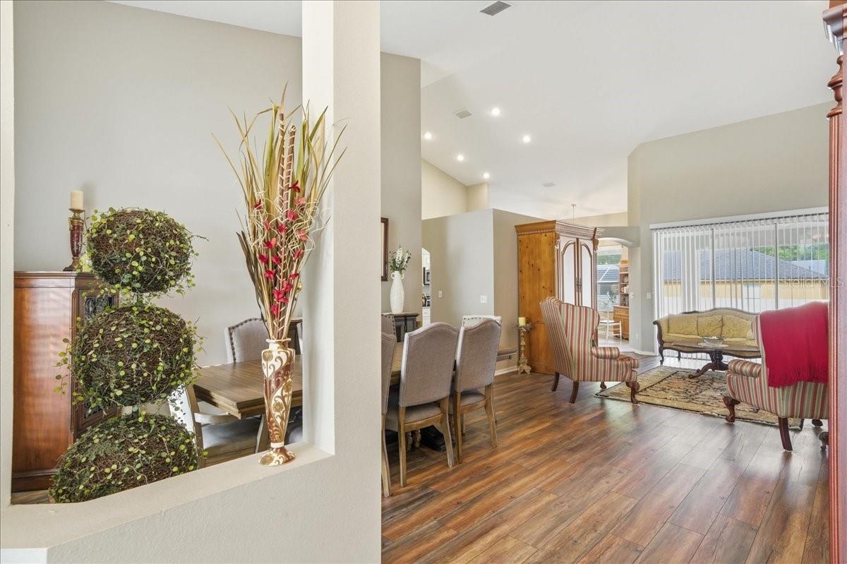 4408 WINDING RIVER DR, VALRICO, FL, 33596