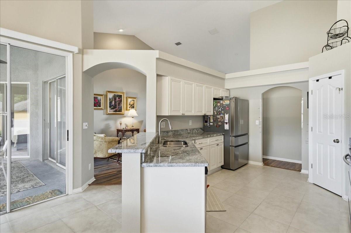 4408 WINDING RIVER DR, VALRICO, FL, 33596