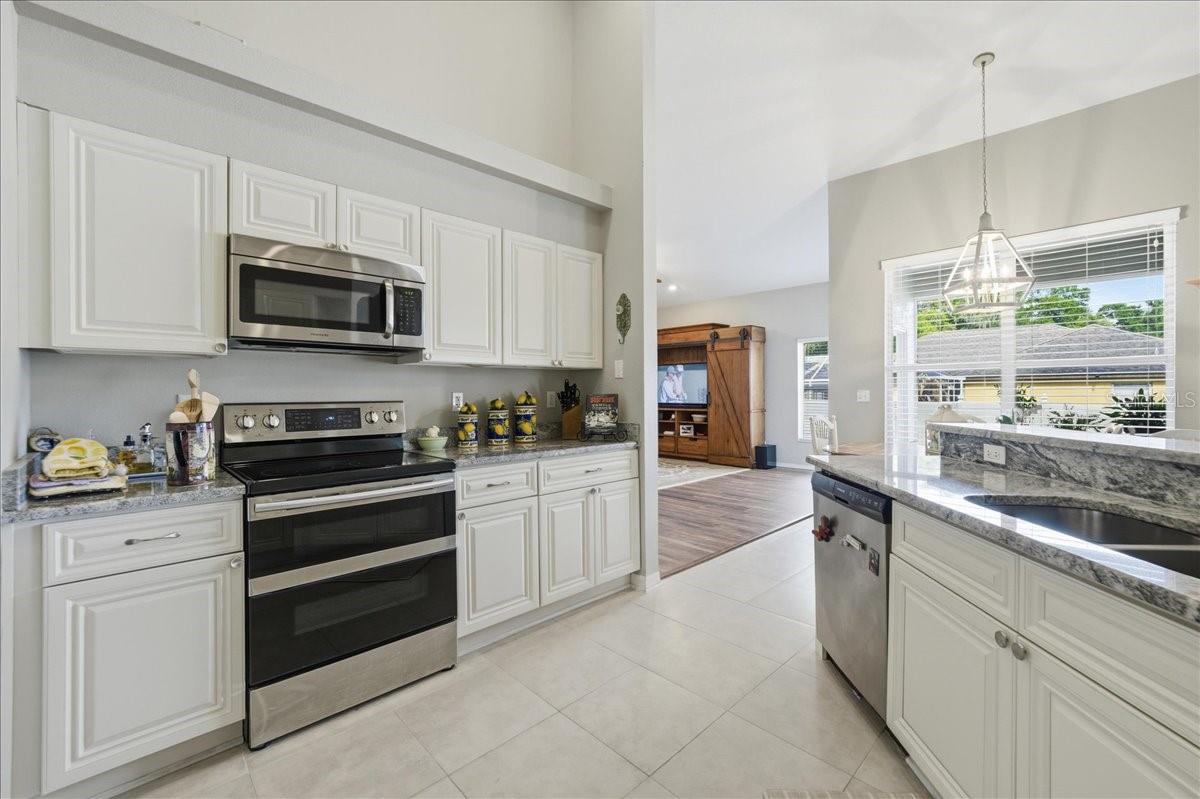 4408 WINDING RIVER DR, VALRICO, FL, 33596