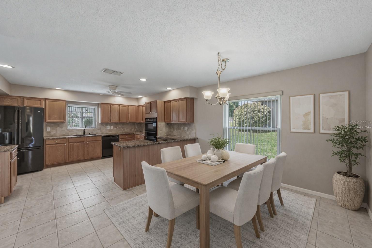 10817 HOCK LN, SAN ANTONIO, FL, 33576