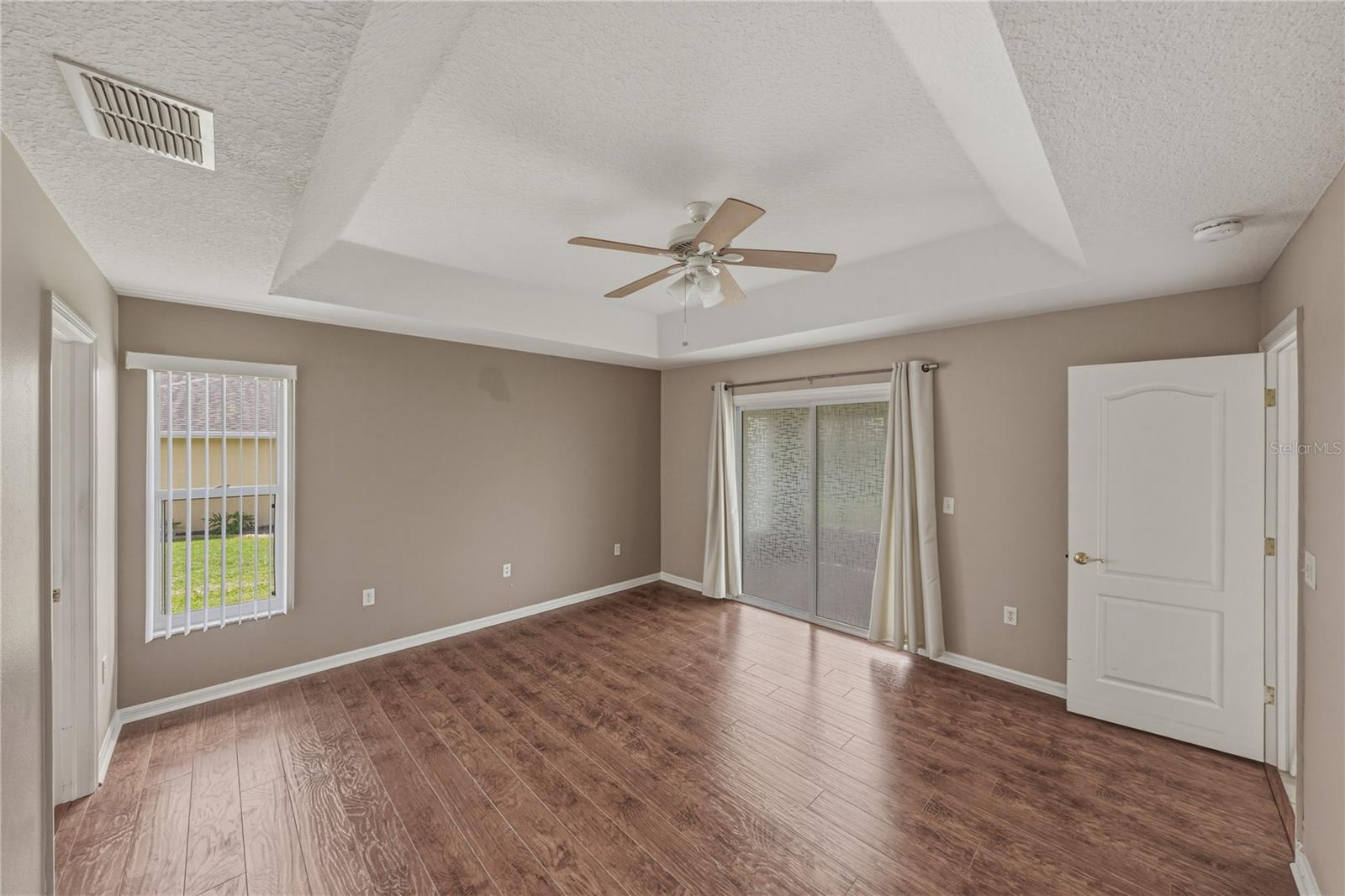 10817 HOCK LN, SAN ANTONIO, FL, 33576