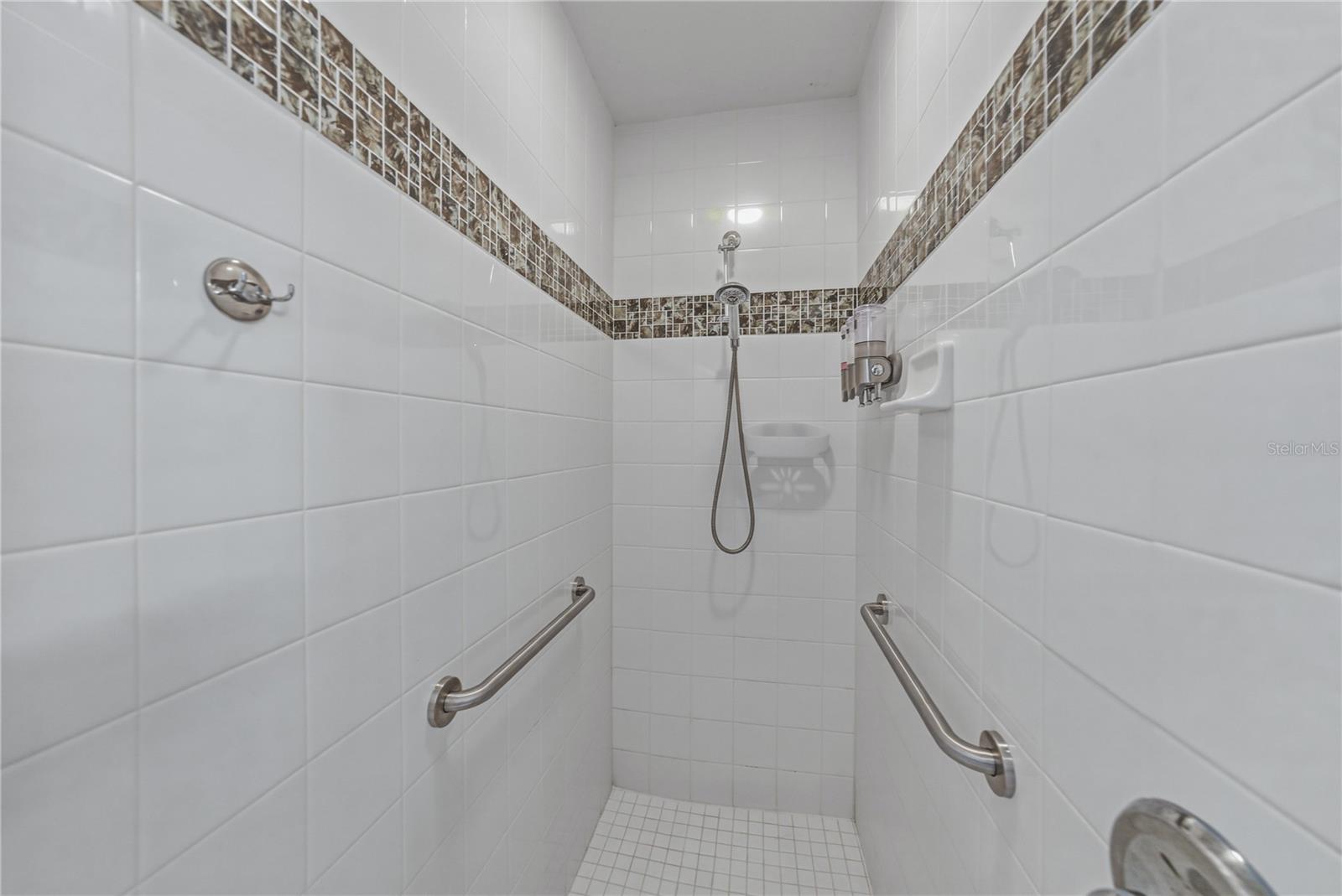 10817 HOCK LN, SAN ANTONIO, FL, 33576