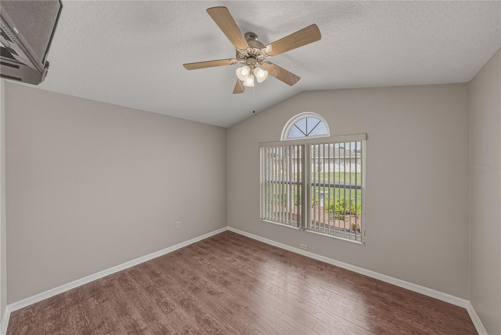 10817 HOCK LN, SAN ANTONIO, FL, 33576