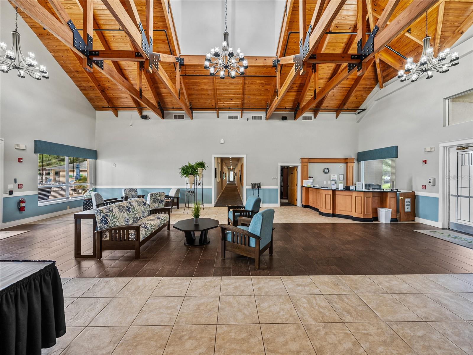 10817 HOCK LN, SAN ANTONIO, FL, 33576