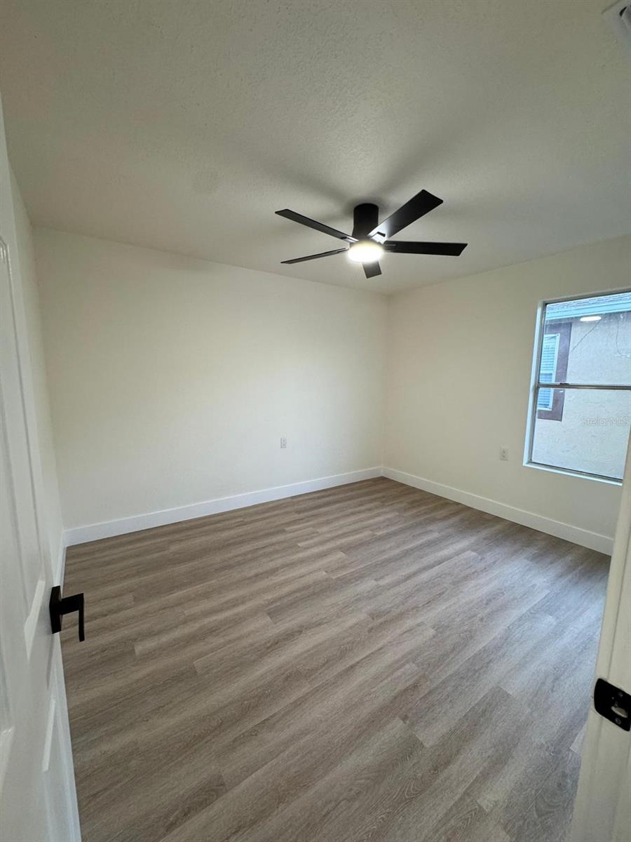 1049 CLOVERCREST RD, ORLANDO, FL, 32811