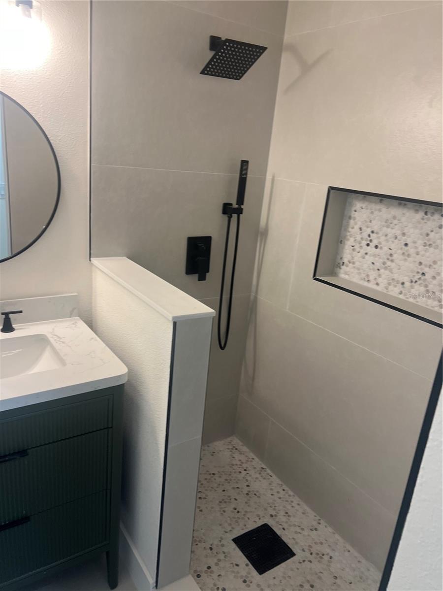 1049 CLOVERCREST RD, ORLANDO, FL, 32811