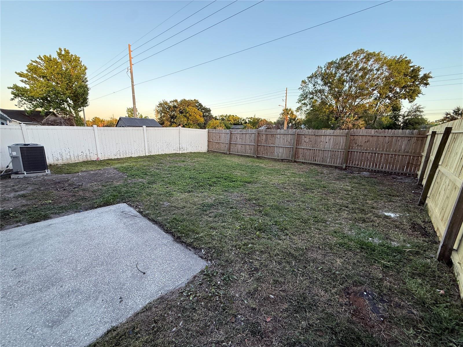 1049 CLOVERCREST RD, ORLANDO, FL, 32811