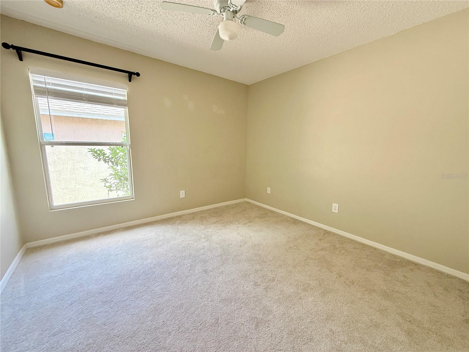 592 BLUE PARK RD, ORANGE CITY, FL, 32763