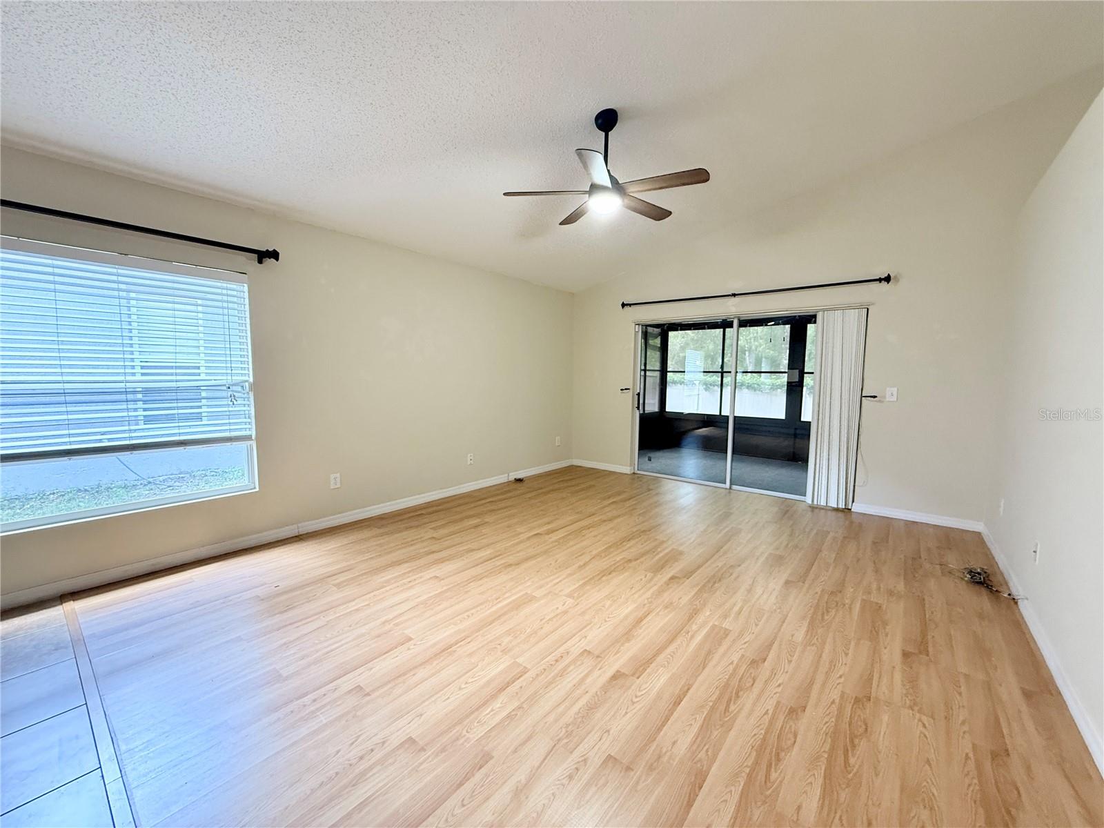 592 BLUE PARK RD, ORANGE CITY, FL, 32763