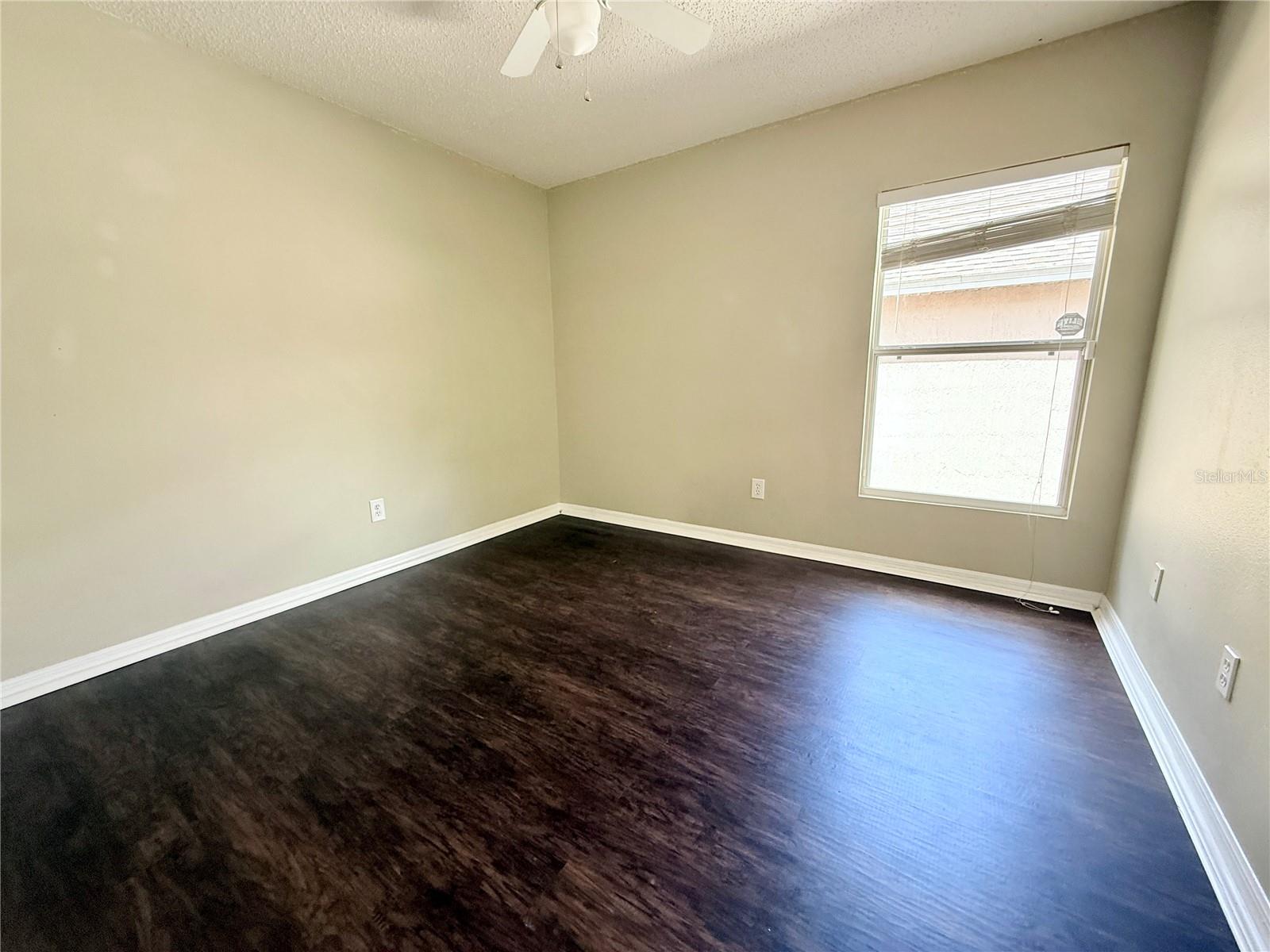 592 BLUE PARK RD, ORANGE CITY, FL, 32763