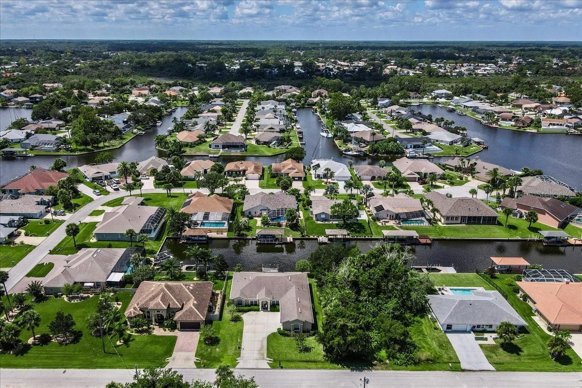 27 COLLINGDALE CT, PALM COAST, FL, 32137