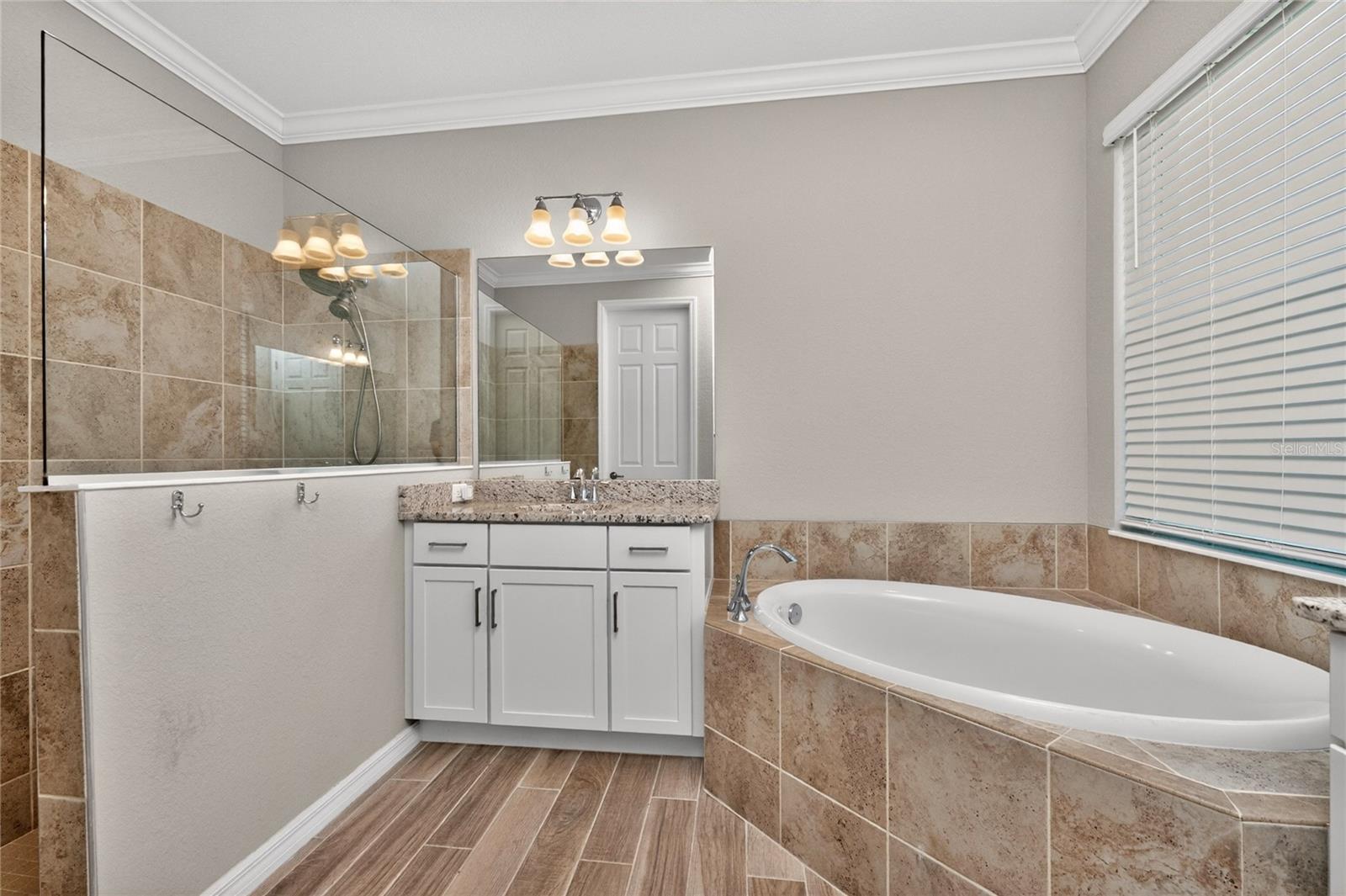 25180 LONGMEADOW DR, PUNTA GORDA, FL, 33955