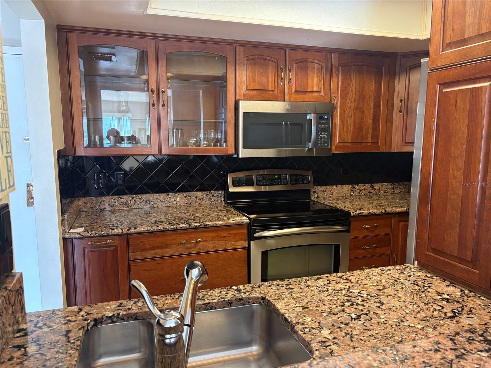 5220 BRITTANY DR S #501, ST PETERSBURG, FL, 33715