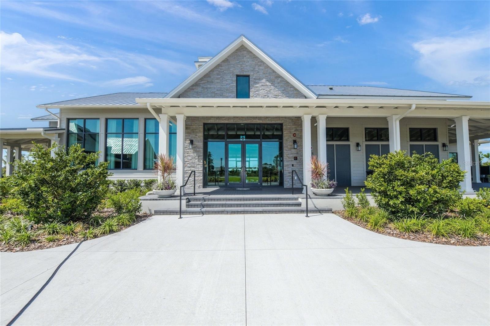 8160 STERNWAY RD, SARASOTA, FL, 34240