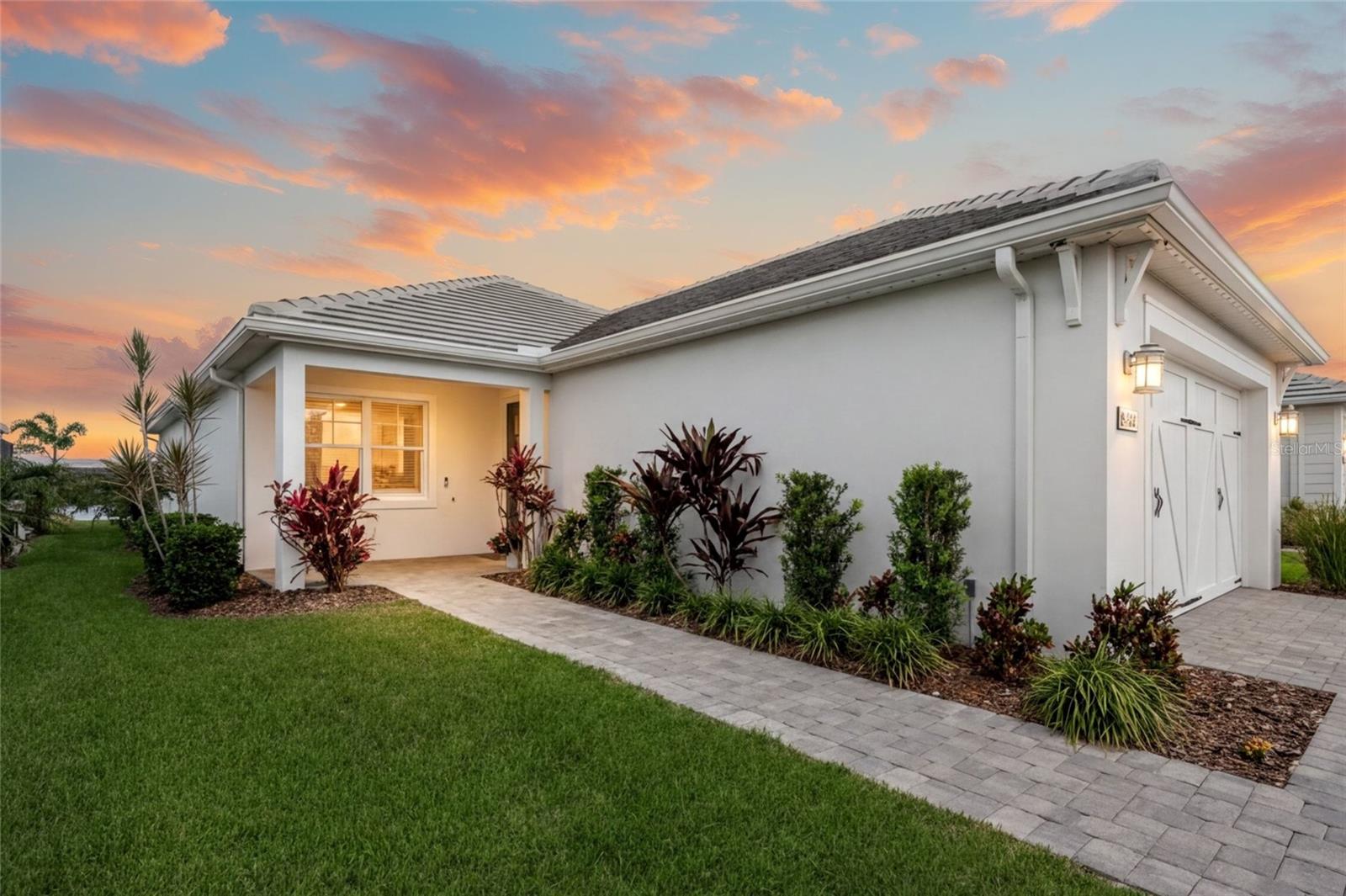 8160 STERNWAY RD, SARASOTA, FL, 34240