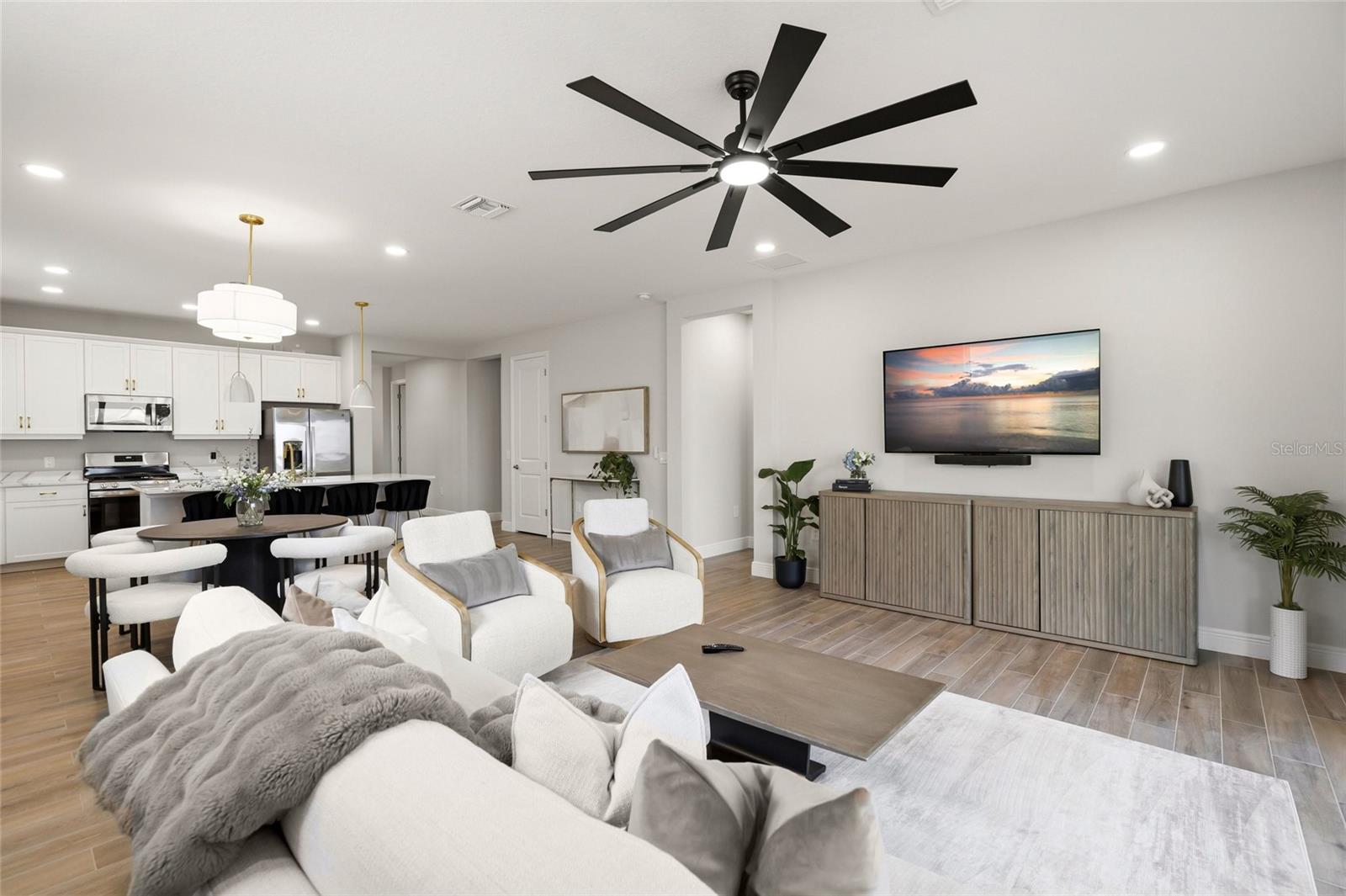 8160 STERNWAY RD, SARASOTA, FL, 34240