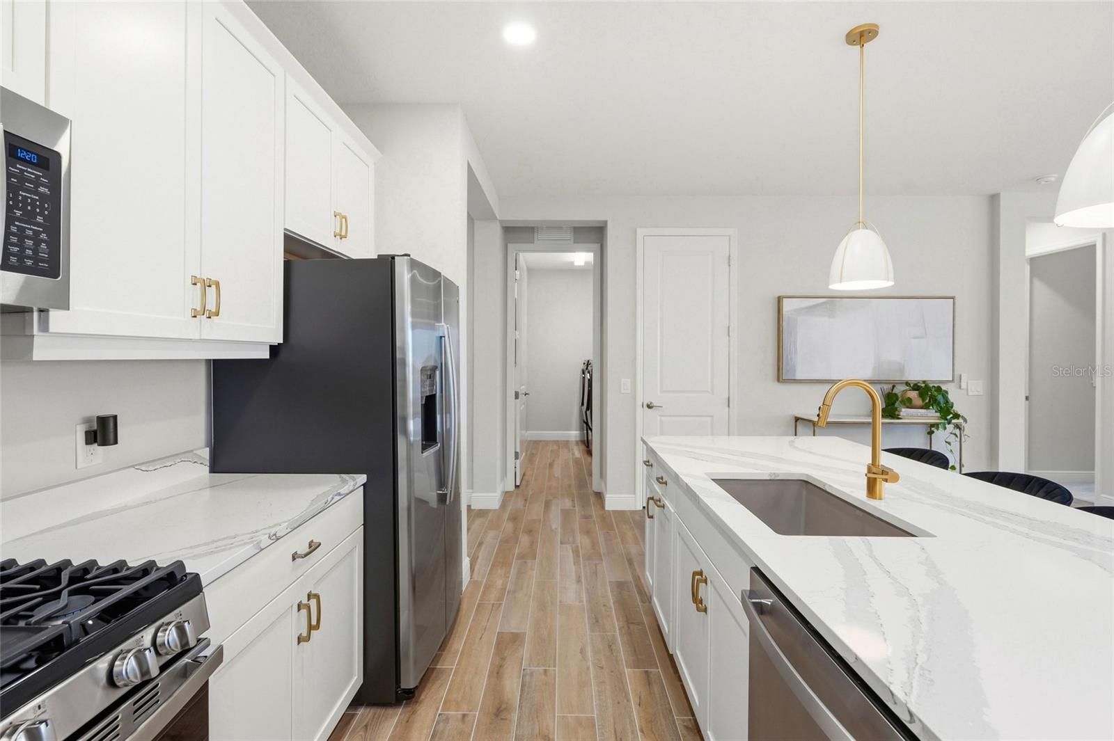 8160 STERNWAY RD, SARASOTA, FL, 34240