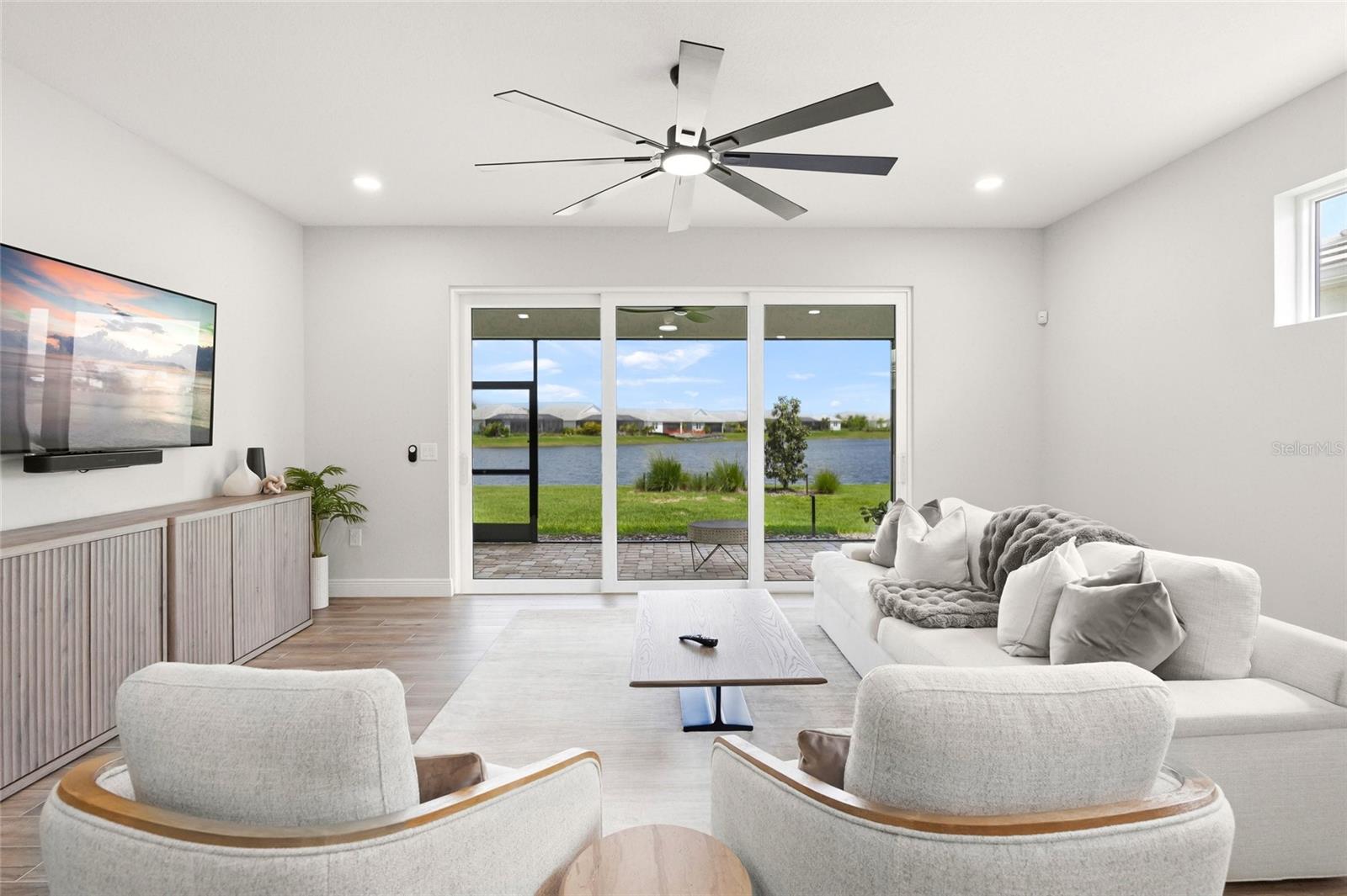 8160 STERNWAY RD, SARASOTA, FL, 34240