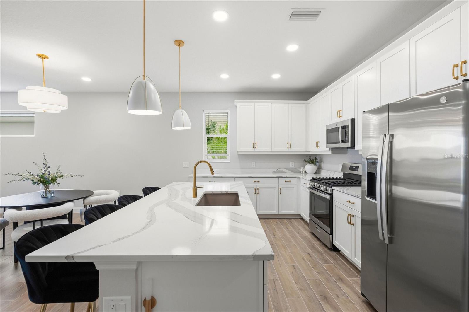 8160 STERNWAY RD, SARASOTA, FL, 34240