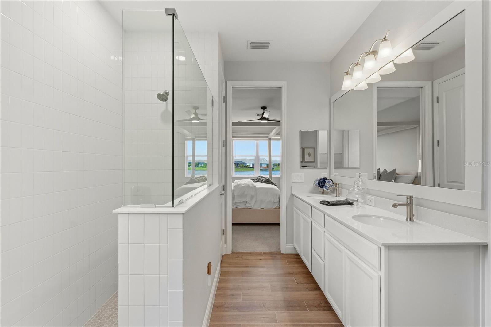 8160 STERNWAY RD, SARASOTA, FL, 34240