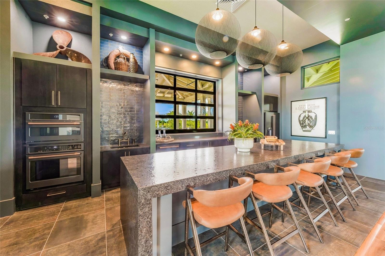 8160 STERNWAY RD, SARASOTA, FL, 34240